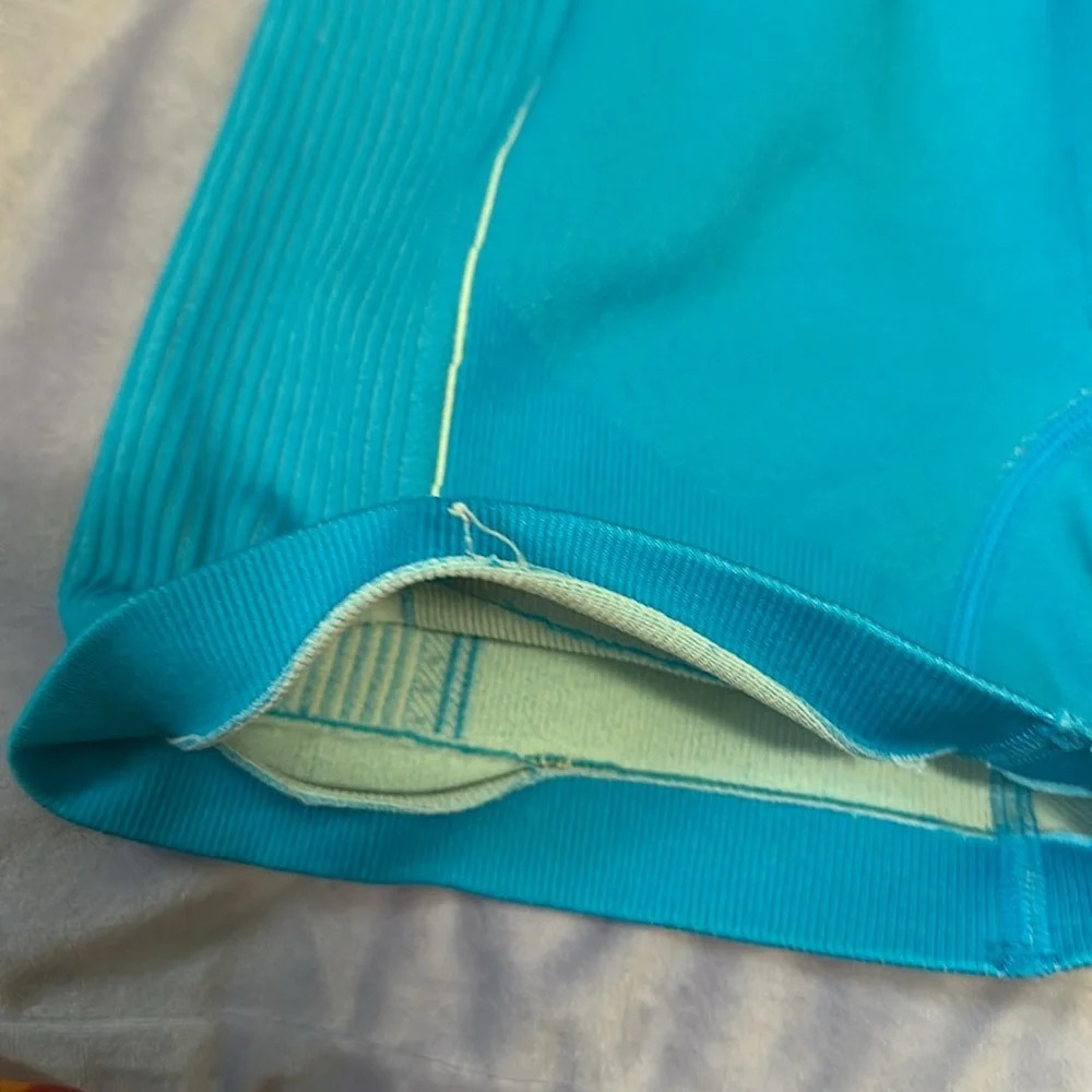 WodoWei Women's Set 2 Piece Shorts & Sports Bra Blue Size Small (see info) - Picture 10 of 10